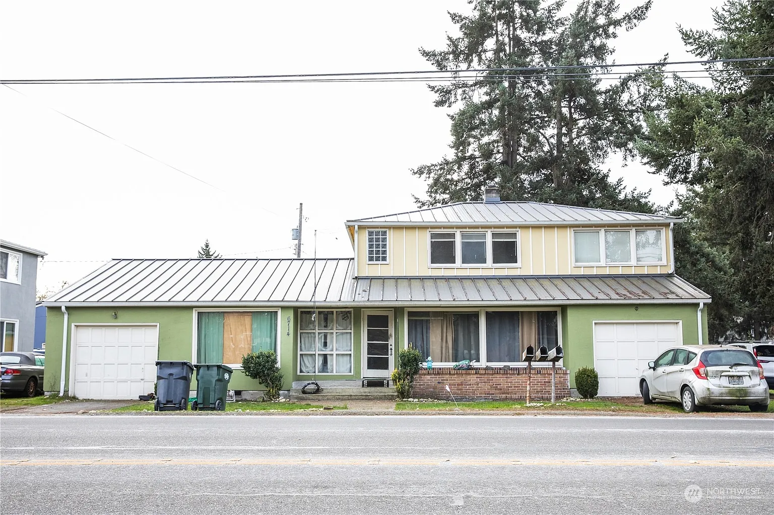 6714 Steilacoom Boulevard SW photo 1