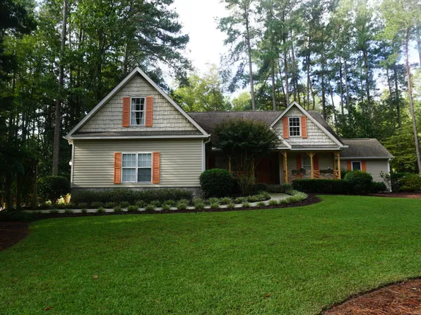 181 Boiling Springs Cir, Southern Pines, NC 28387