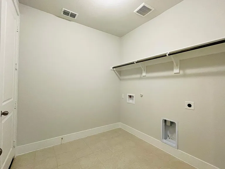 1829 Arbor Dr — Photo 23