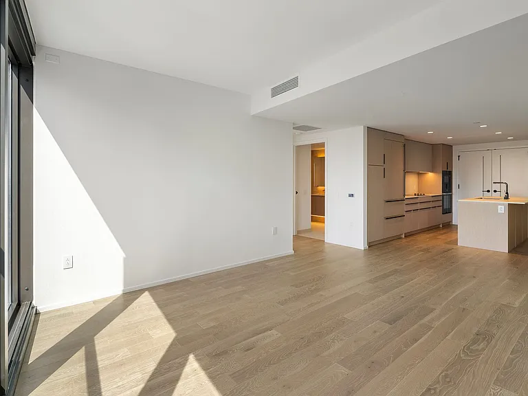 333 Ward Ave #1711 — Photo 5