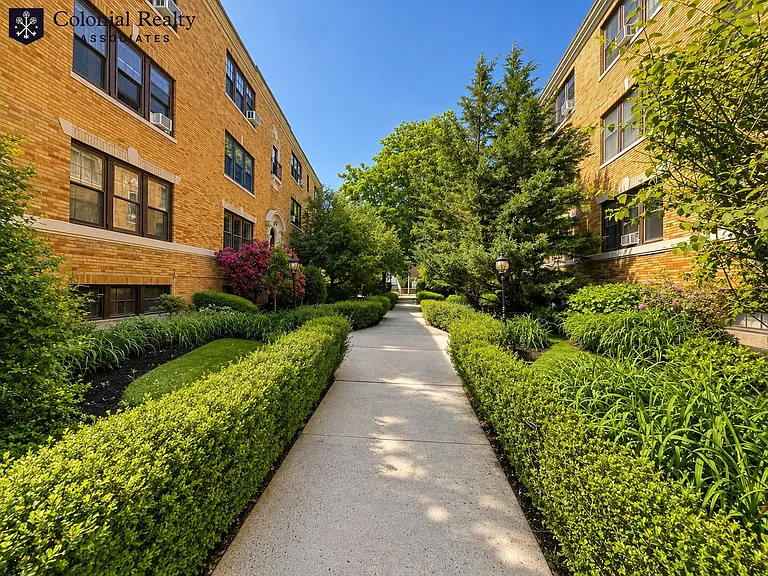 415 Washington St #5 — Photo 37