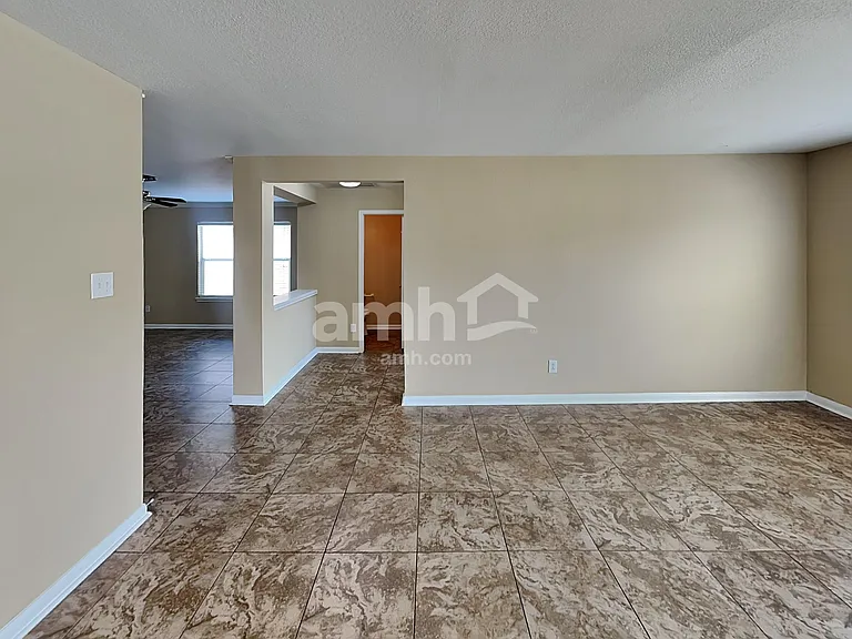 18107 Quiet Ridge Ln — Photo 5