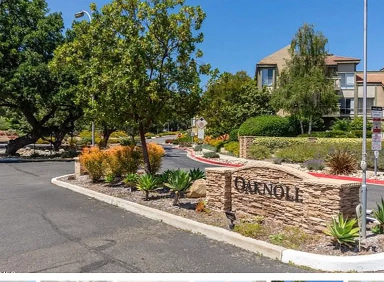 221 Oakleaf Dr #104 — Photo 1