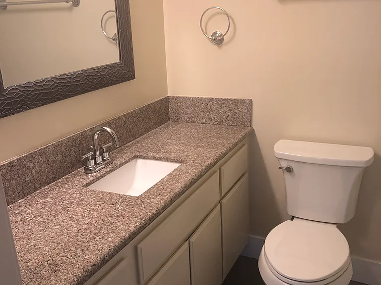 1426 Brockton Ave — Photo 19