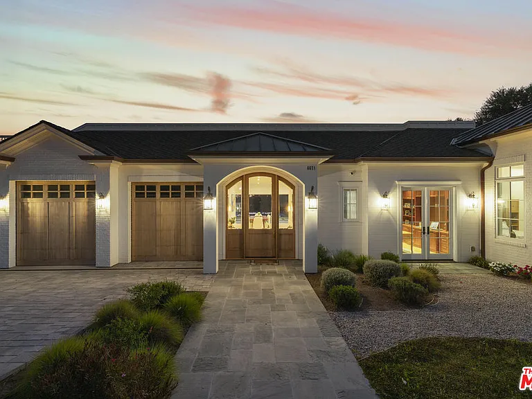 6671 Dume Dr — Photo 50