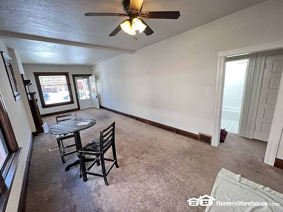 5th image of 1017 S Pearl St