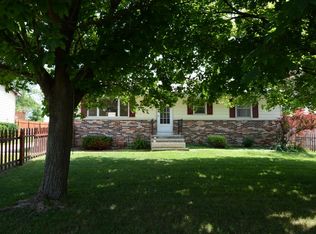 1003 Obrien St, Harvard, IL 60033