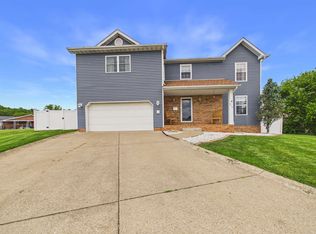 213 David St, Hurricane, WV 25526
