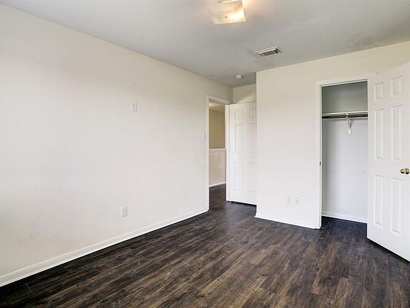 4th image of 19423 Cypress Royal Dr