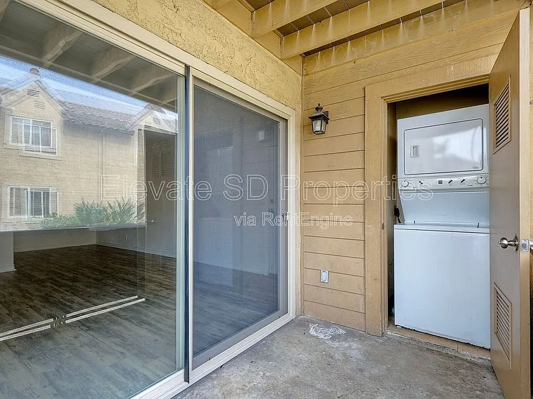 Playa Blanca Apartment Homes — Photo 29