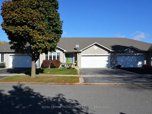 166 Ellesmeer Ave, Kingston, ON K7P 3H6