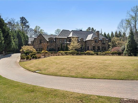 4th image of 1376 Mount Paran Rd NW