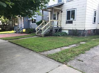 1031 Blaine St, Marinette, WI 54143