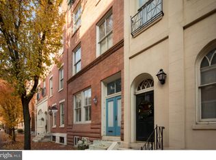 717 Spruce St APT 2F, Philadelphia, PA 19106