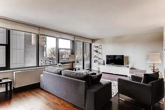 3440 N Lake Shore Dr #6E — Photo 3