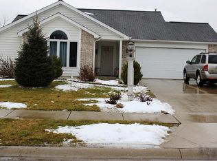 907 Winchester Ln, Fort Wayne, IN 46819