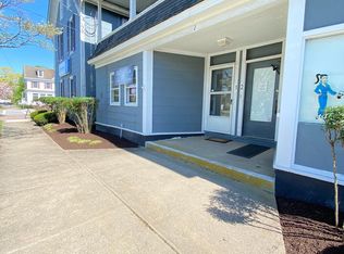 2 W Railroad Ave, Ridgely, MD 21660