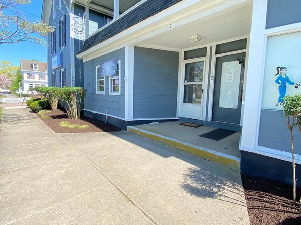 2 W Railroad Ave, Ridgely, MD 21660