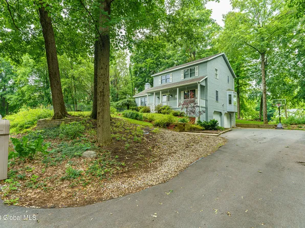 2 Palmer Avenue, Ballston Lake, NY 12019