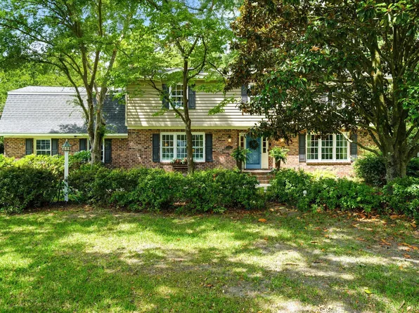 49 Markfield Dr, Charleston, SC 29407