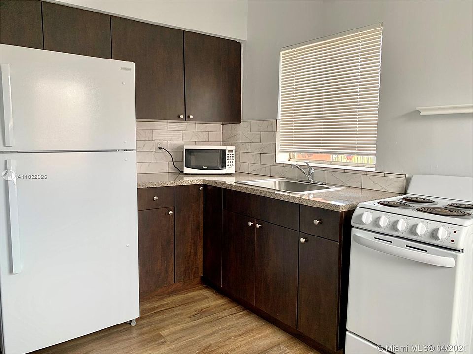 1st image of 2316 Madison St APT 7
