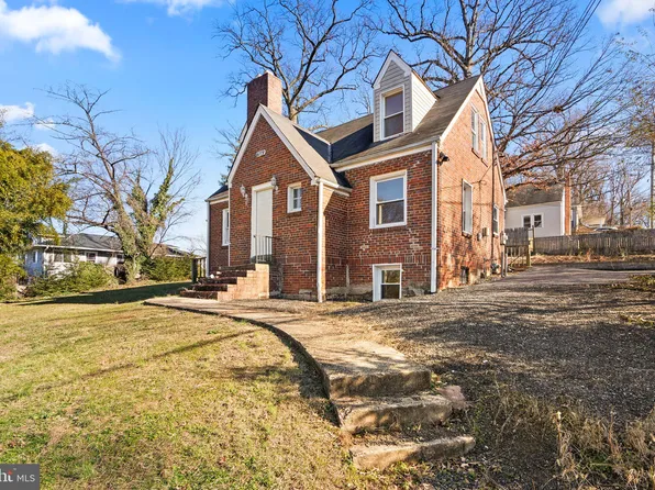 6119 Drylog St, Capitol Heights, MD 20743