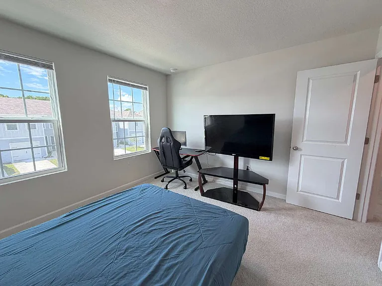 12040 Grizzly Ln — Photo 18