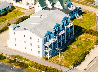 790 York St APT 2, York, ME 03909