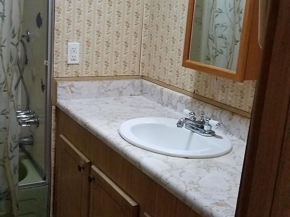 1st image of 4308 140th St NW