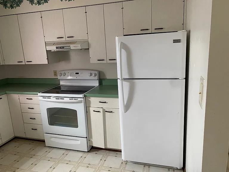 905 Woodward Ave — Photo 5