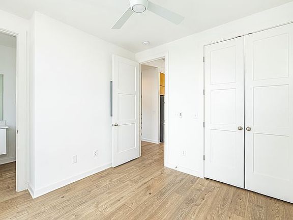 4th image of 3077 Edwin Cir #55
