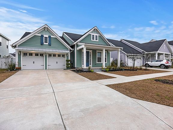 2nd image of 114 Sandy Bend Ln