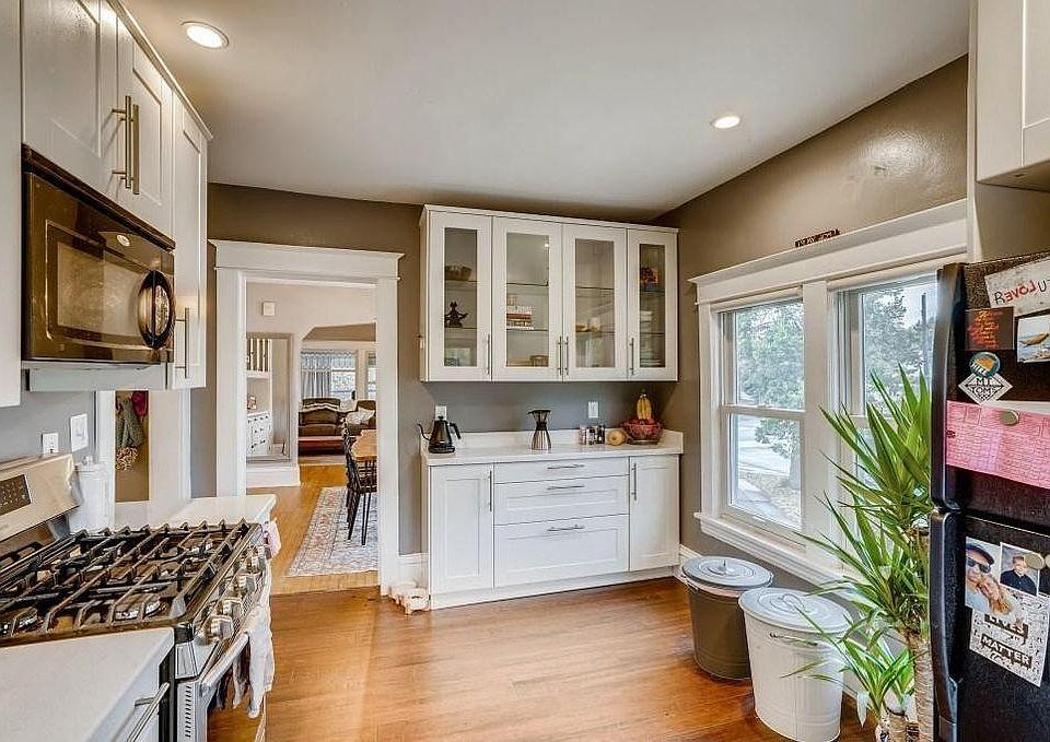 1st image of 3405 Minnehaha Ave #2