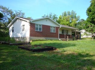605 Delp Rd, Mountain View, MO 65548