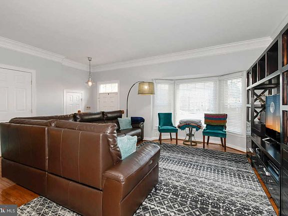 4th image of 6741 Royal Thomas Way