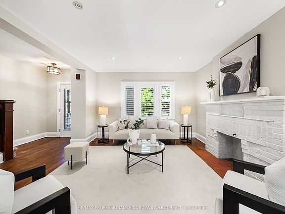 5th image of 82 Durie St