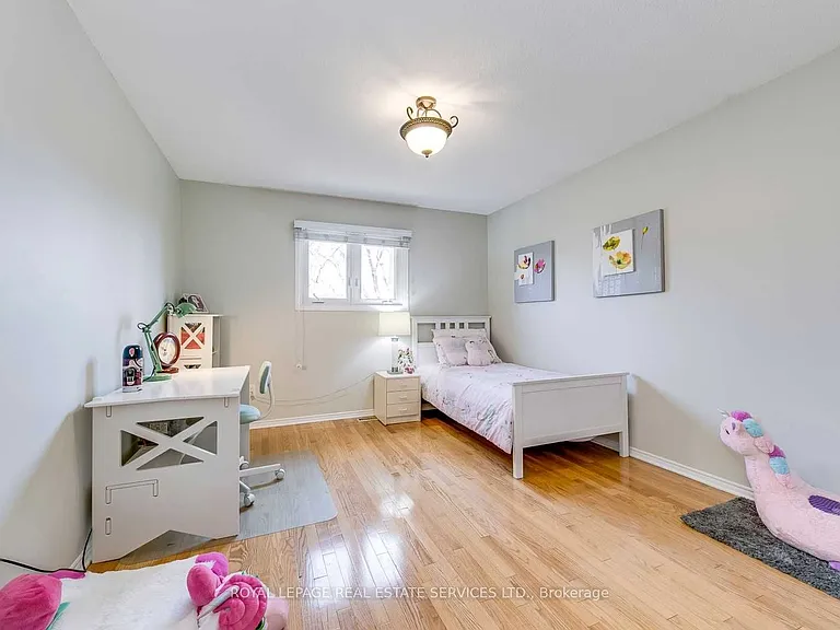 1447 Clearview Dr — Photo 28