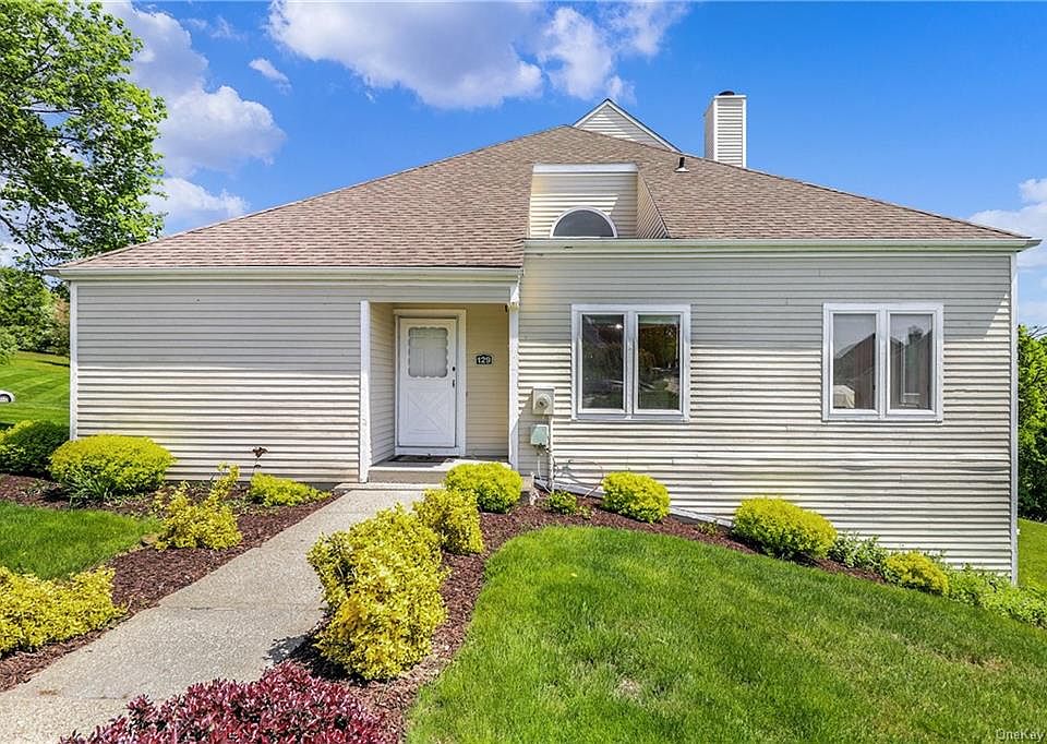 129 Fairways Crescent UNIT U129, Carmel, NY 10512 Zillow