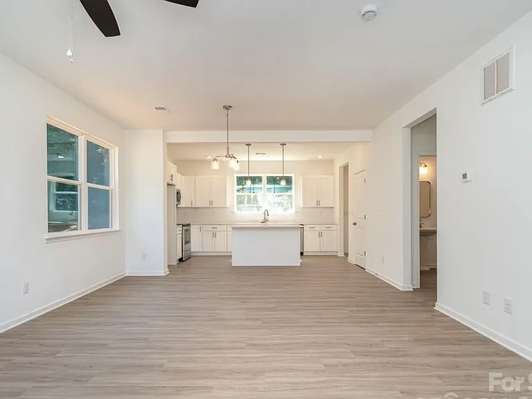 1812 Purser Dr — Photo 11