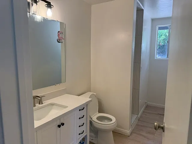 15077 Adams Dr — Photo 19
