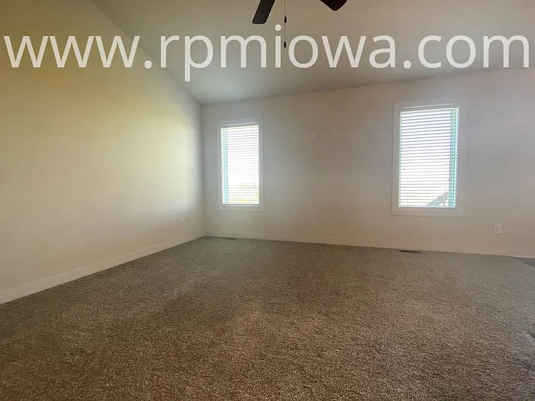 1503 NW Abbie Dr — Photo 7