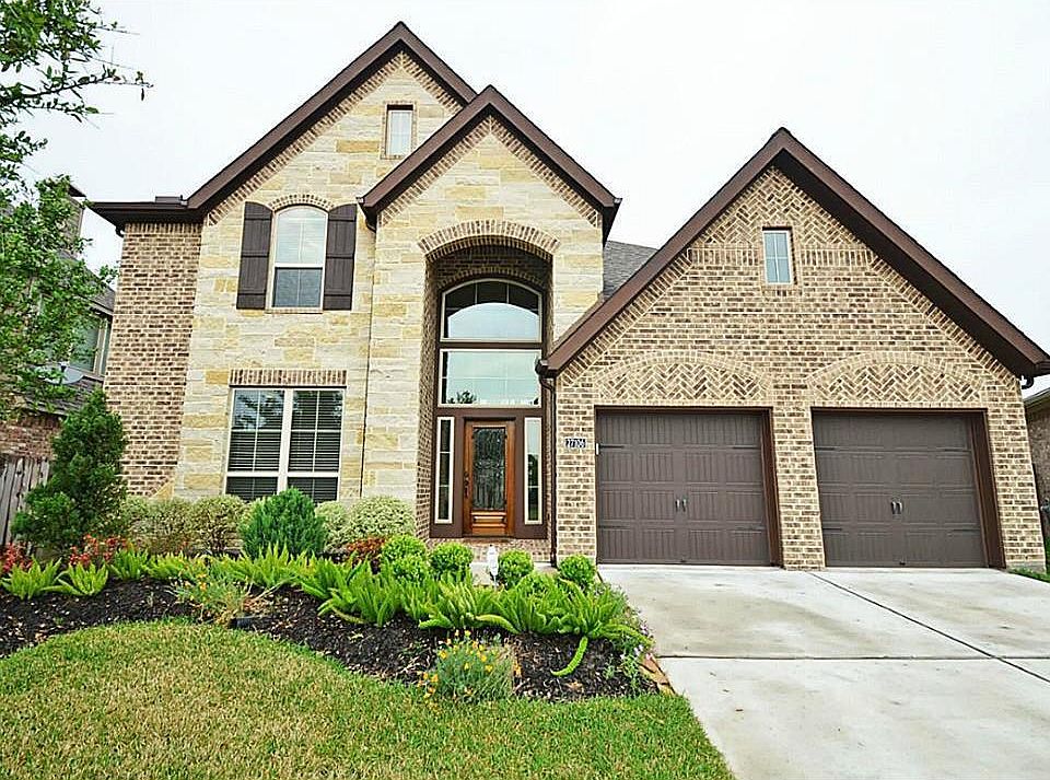 1st image of 27106 Hardwick Hills Ln