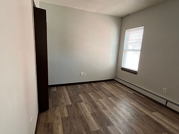 4th image of 174 Ashley St APT B2