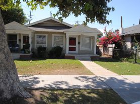 2401 Sunset Ave, Bakersfield, CA