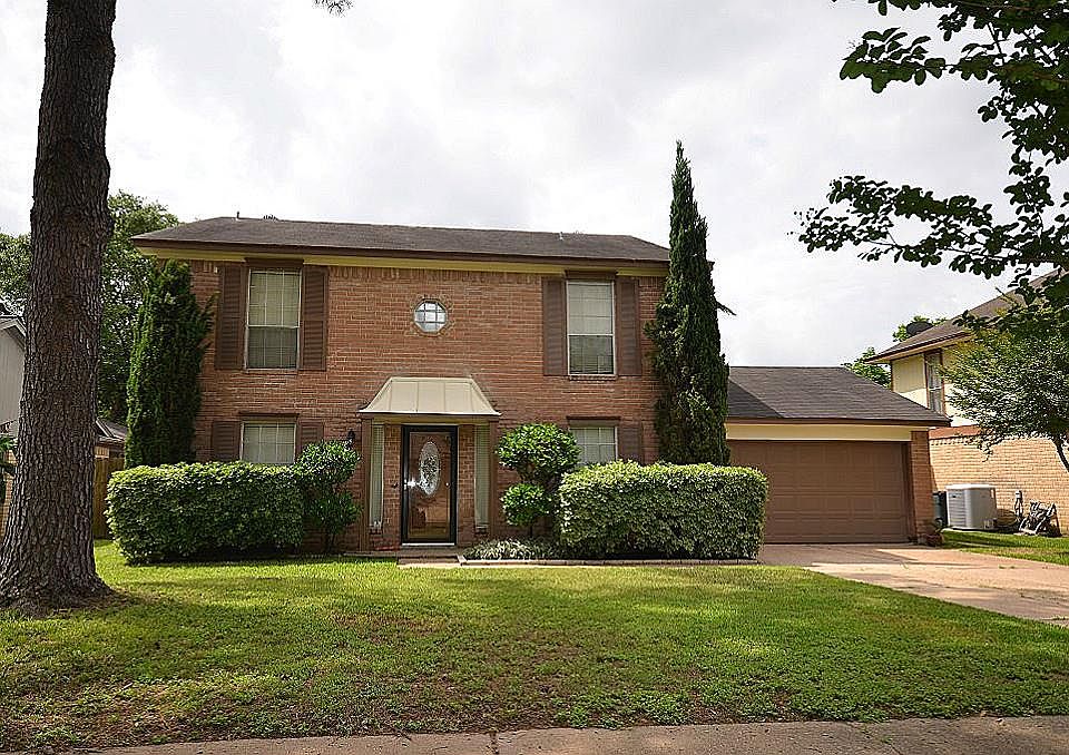 1st image of 10007 Waving Fields Dr