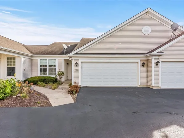13568 Delaney Rd, Huntley, IL 60142