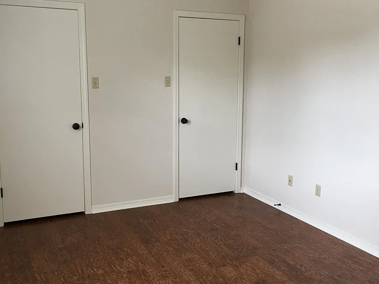 2100 Louisville St #C — Photo 5