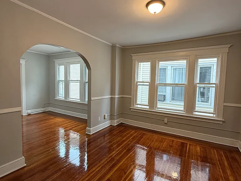 504 Winthrop Ave #B — Photo 6