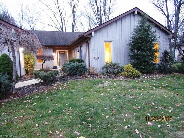 1st image of 16385 Lake Forest Dr