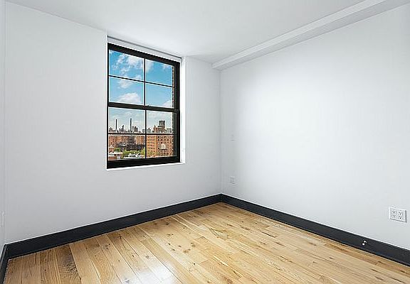 5th image of 340 E 117th St #9C